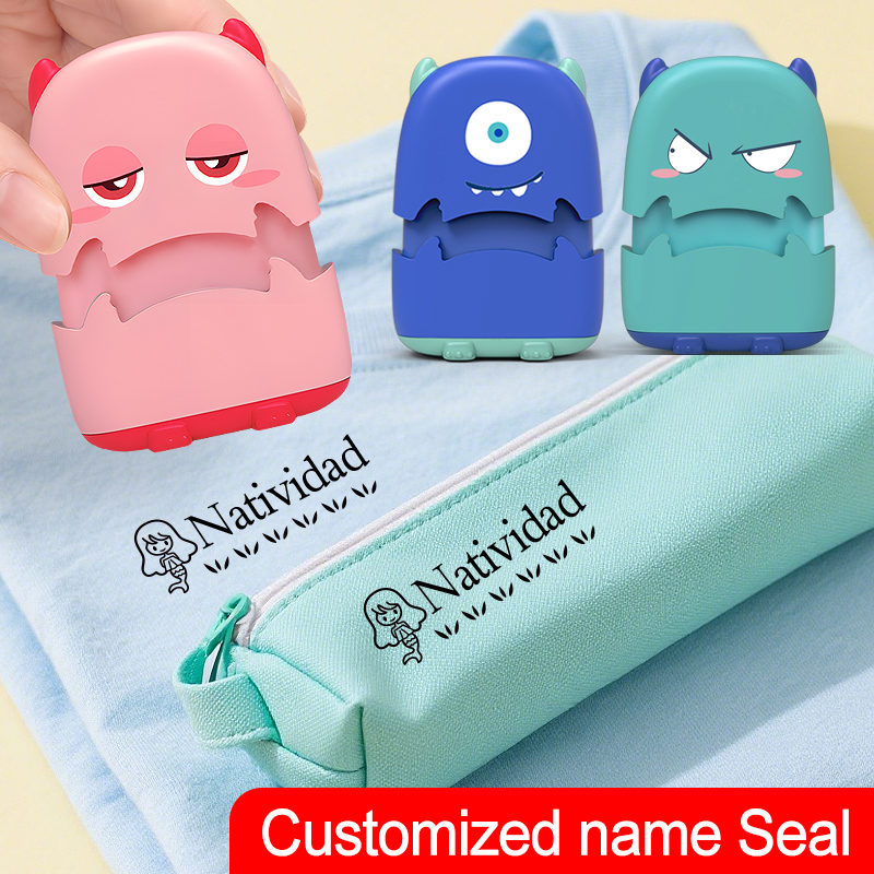 Travel Accessories For Baby - Timbro Inciso con Nome del Bambino