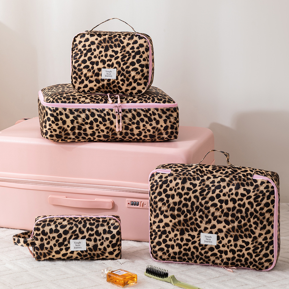 Borsa per il Trucco Leopardata - Travel Accessories Toiletry Bag recensione e prezzo