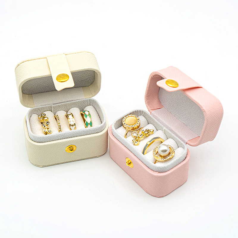Portagioie Portatile in Pelle  - Accessories Travel Jewelry Box recensione e prezzo