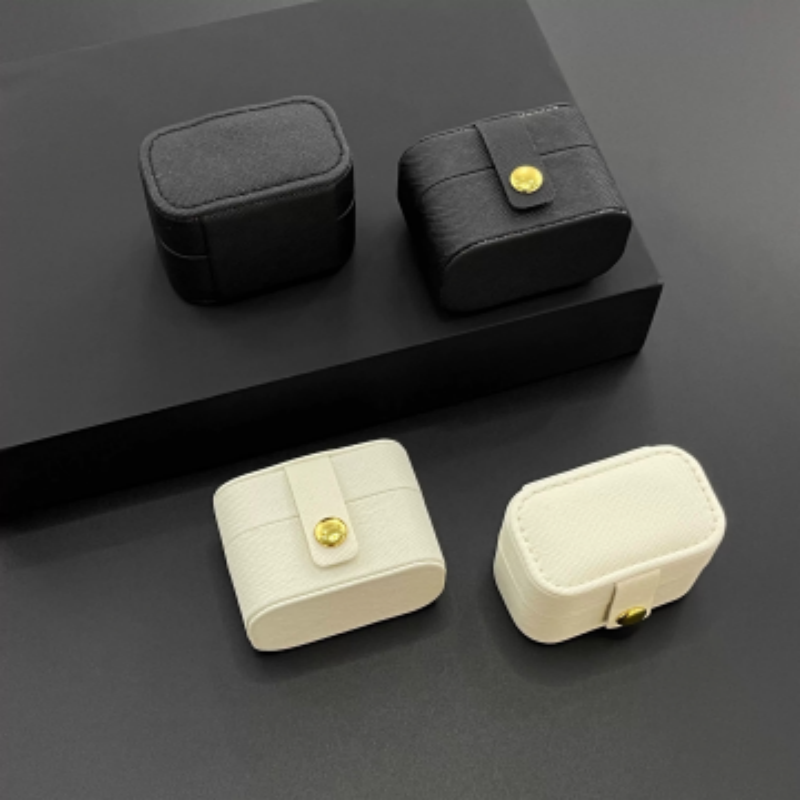 Portagioie in Pelle Portatile  - Accessories Travel Jewelry Box recensione e prezzo