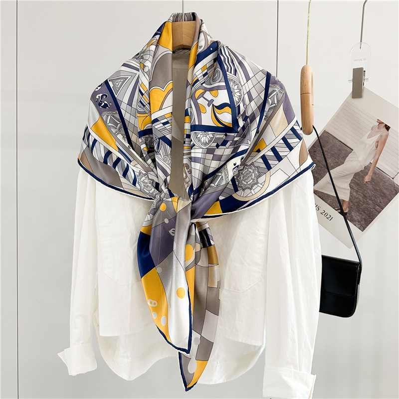 Foulard Quadrato in Seta da Do - Travel Hair Accessories recensione e prezzo