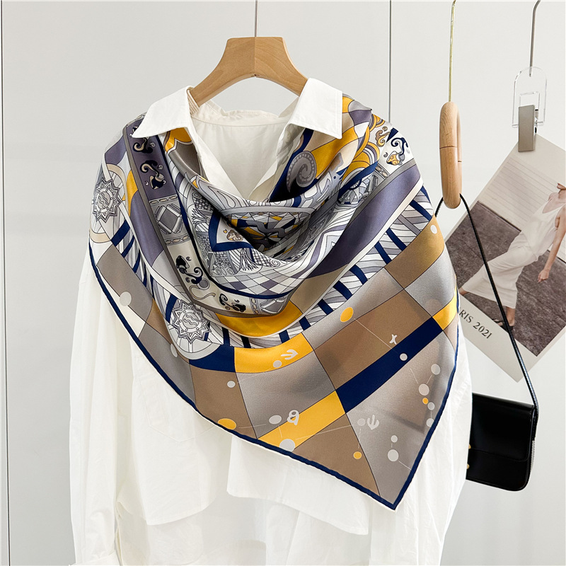 Foulard Quadrato in Seta da Do - Travel Hair Accessories recensione e prezzo