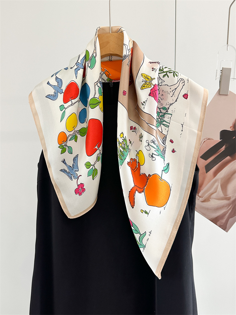 Foulard Quadrato in Seta con M - Travel Hair Accessories recensione e prezzo