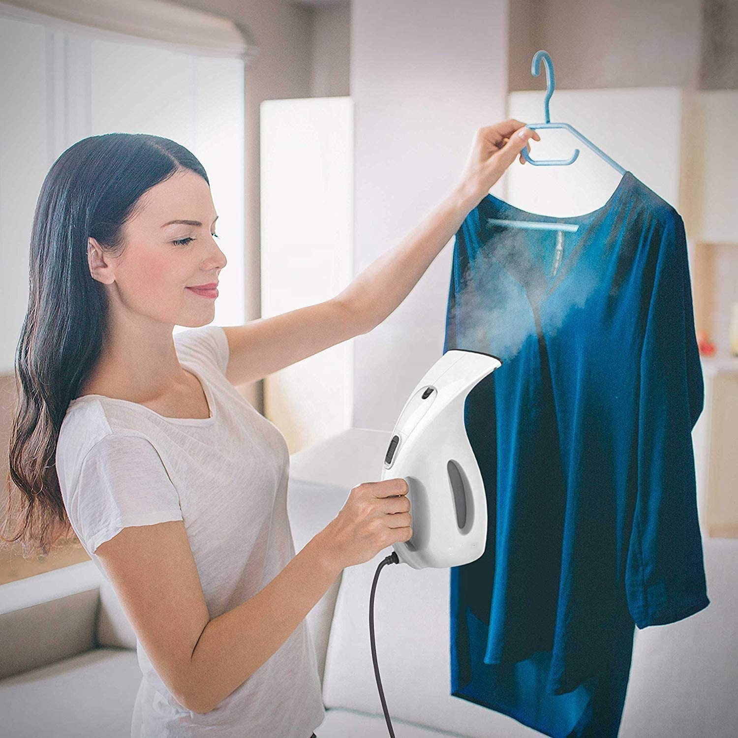 Stiratore a Vapore Portatile Q - Portable Steamer Clothes recensione e prezzo